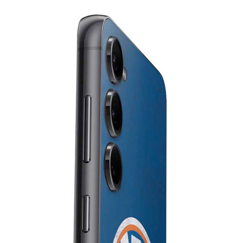 NHL New York Islanders Distressed Galaxy S25 Skin